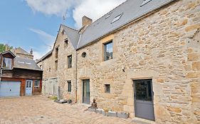 Manor Of Pont Gris Saint-Malo